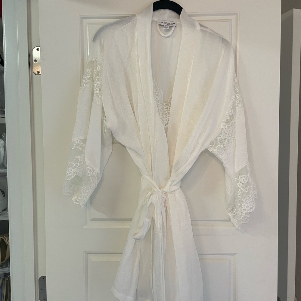 White Lace Trim Robe + Chemise